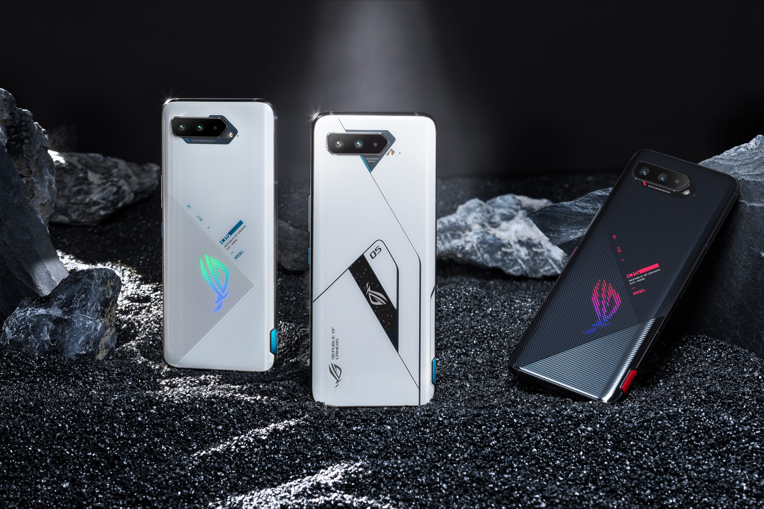 REPUBLIC OF GAMERS PHILIPPINES LAUNCHES ROG PHONE 5 SERIES, AVAILABLE STARTING APRIL 10, 2021