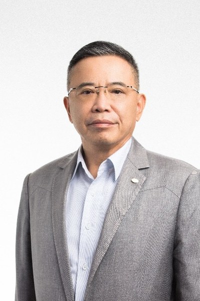 Chairman and CEO of TCL Li Dongsheng Awarded 2021 ‘David Sarnoff Industry Achievement Award’