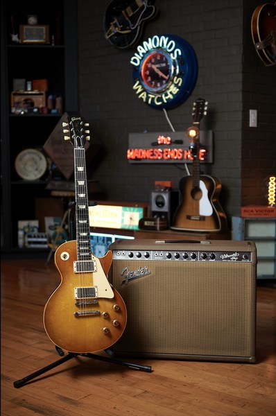 Joe Bonamassa Auctions Rare Gibson 1959 Les Paul From Coveted Guitar Collection