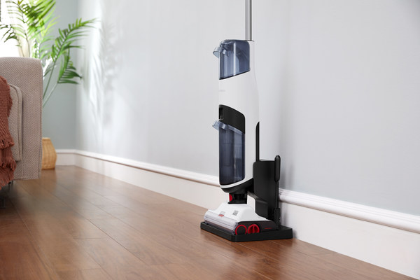 Roborock Tackles Every Cleaning Situation with Dyad, an All-in-One Solution for Wet to Dry Messes
