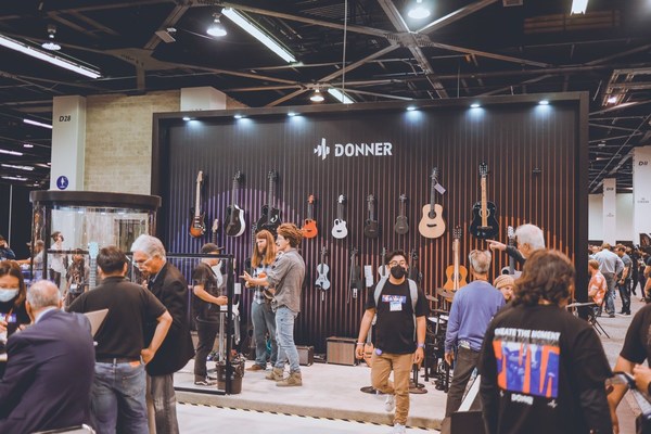 Donner’s New Technology and Innovations Give Their Guitars The Most Unique Tones